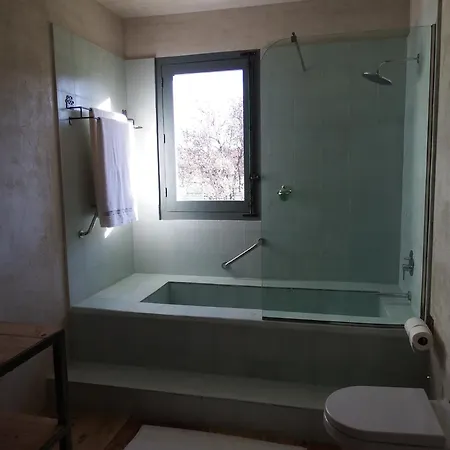 Fuente Techada - Adults Only